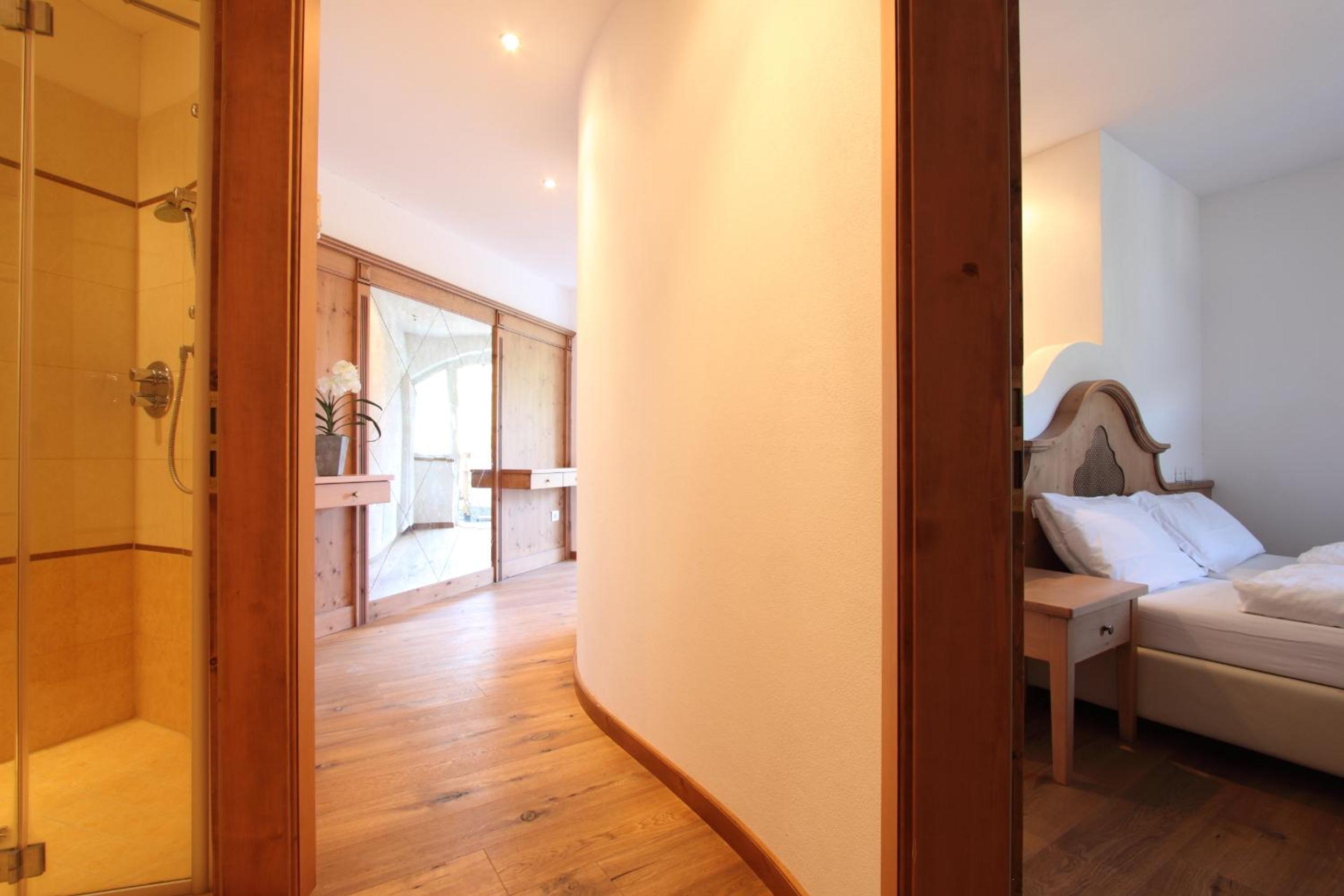 Executive Suite photo 2