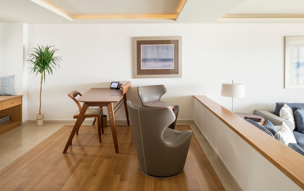 "Tilos" Five Double & One Single Bedroom with Indoor and Outdoor Private Pool 457 m2 photo 2