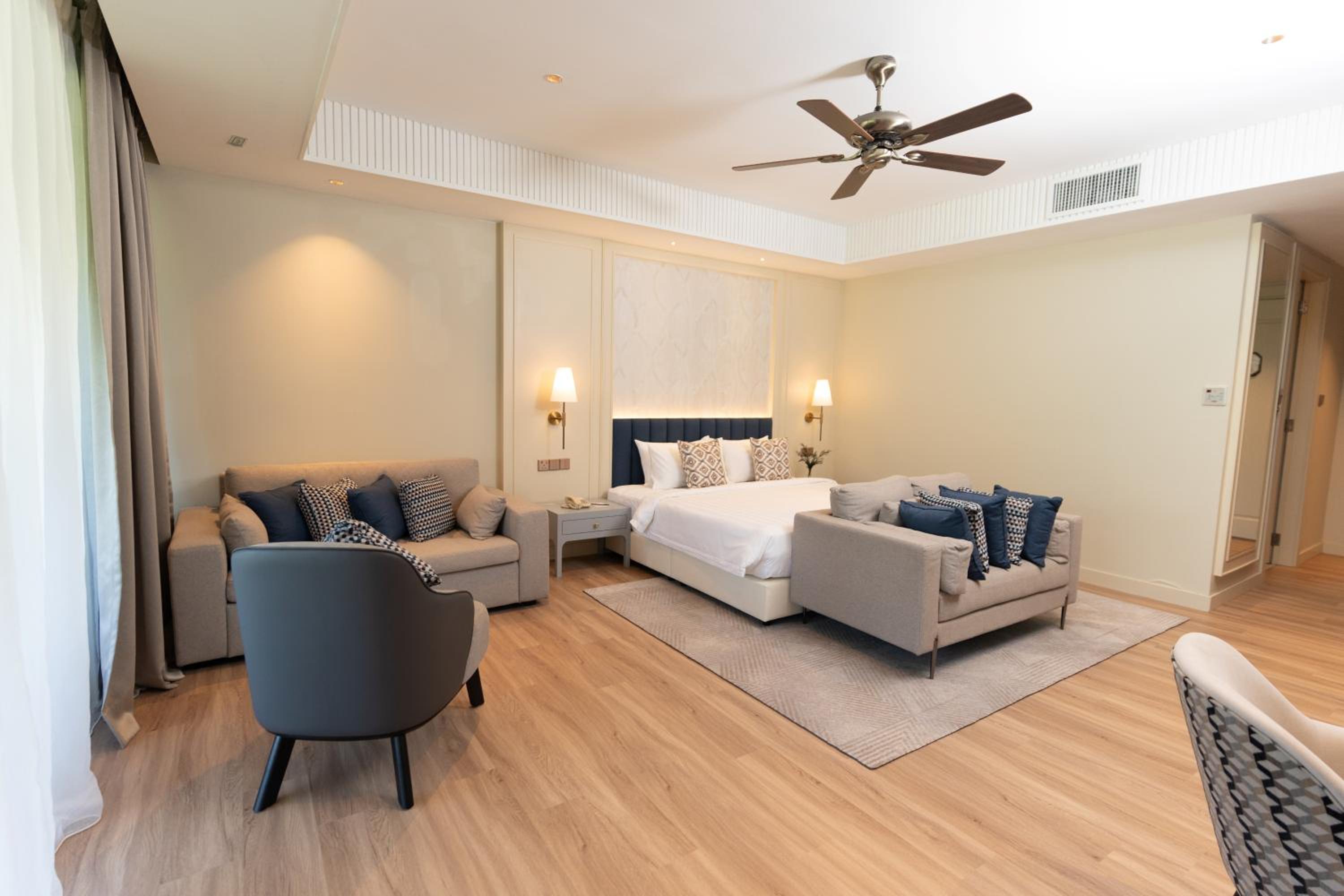 Ombak Junior Suite King photo 2