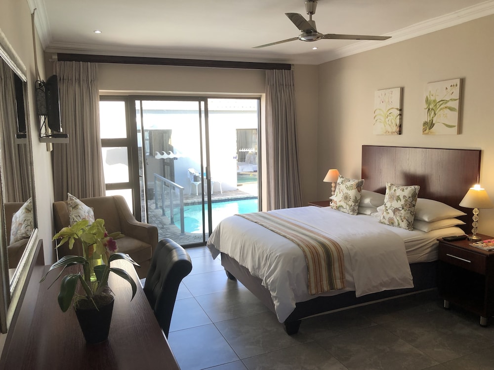 Luxury Room - Photo 6