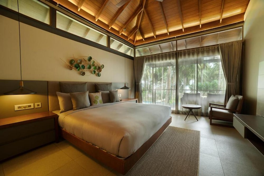 Garden Room with Balcony photo 1