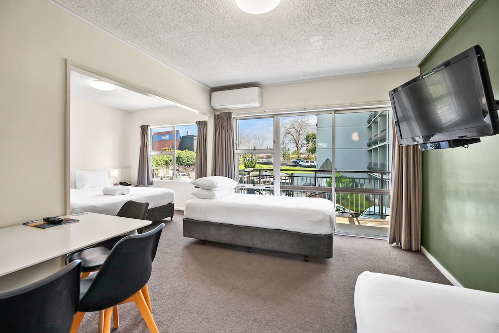 1 Bedroom Motel Unit - Photo 1