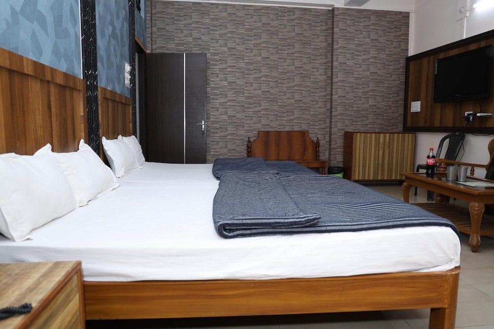 Classic Quadruple Room