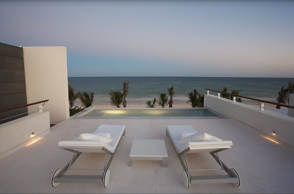 Beach Front Casita - Photo 2