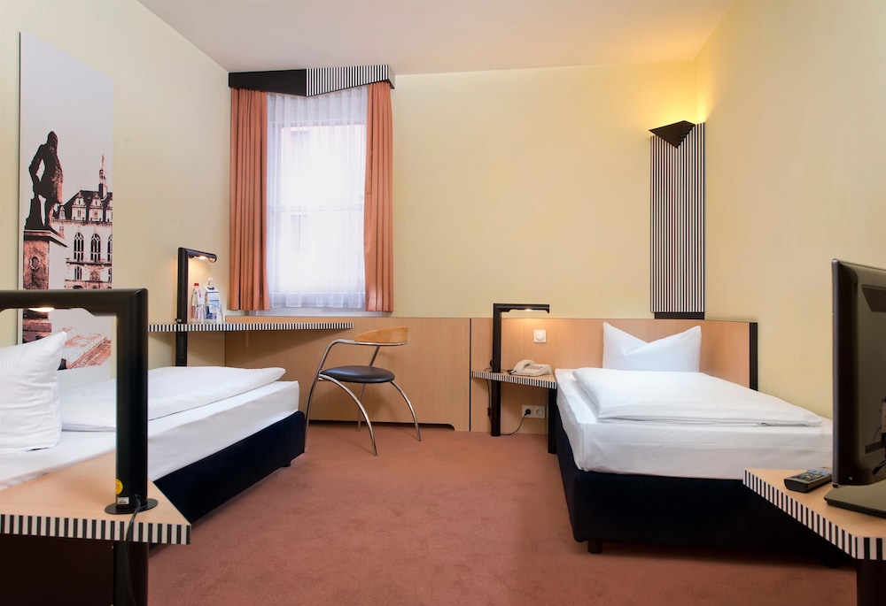 Standard Single Room photo 2
