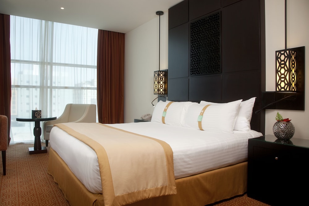 Premium Room, 1 King Bed, City View