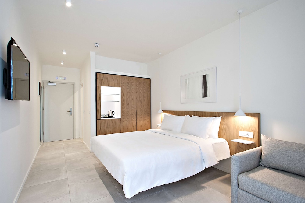 Standard Room (Inland View) - Photo 4