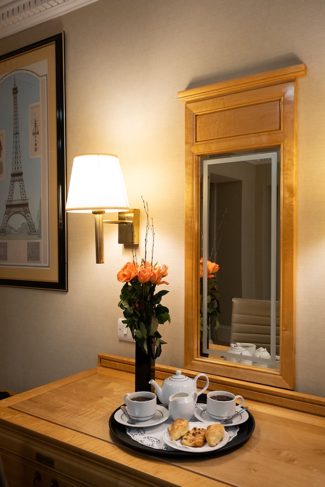 Triple Studio with Kitchenette photo 3