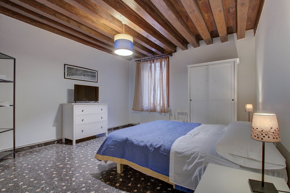 Comfort Apartment, 2 Bedrooms (Rialto-WELL) photo 3