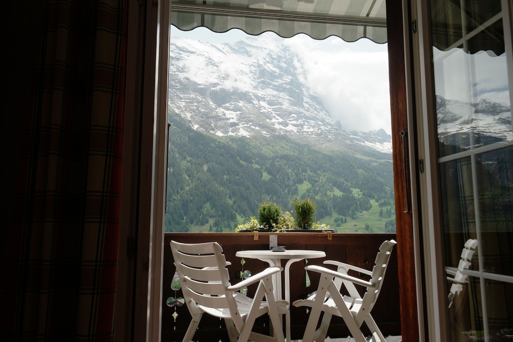 Double room Standard Eiger View photo 2