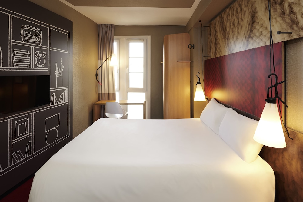 Superior Room, 1 Double Bed with Sofa bed - Photo 10