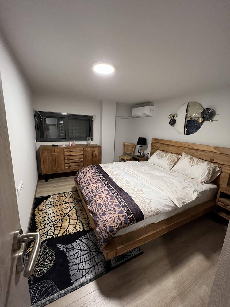 Deluxe Apartment photo 1