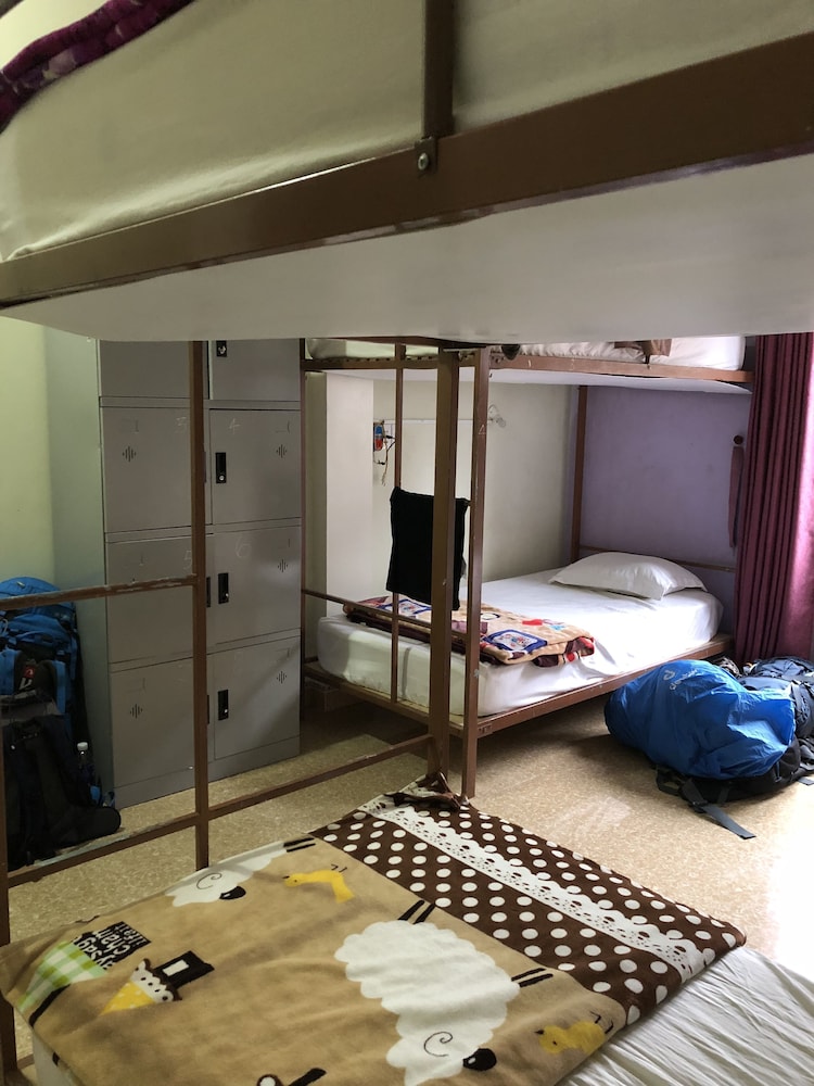 Bed In 6-Bed Mixed Dormitory photo 2
