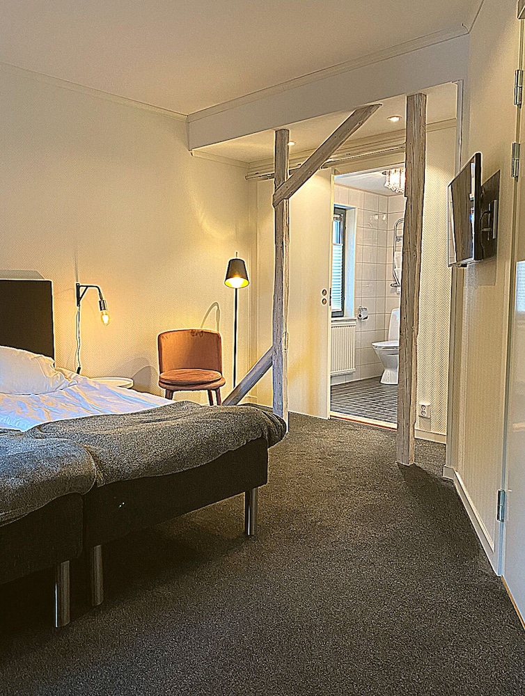 Standard Twin Room photo 1