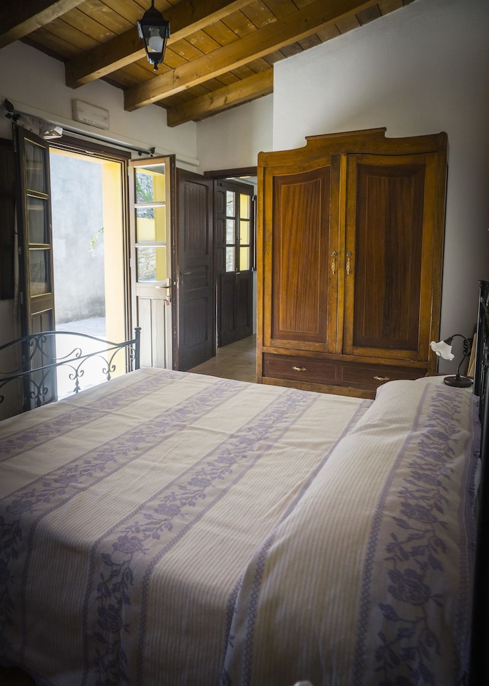 Family Room, Connecting Rooms (Via Roma 82) photo 3