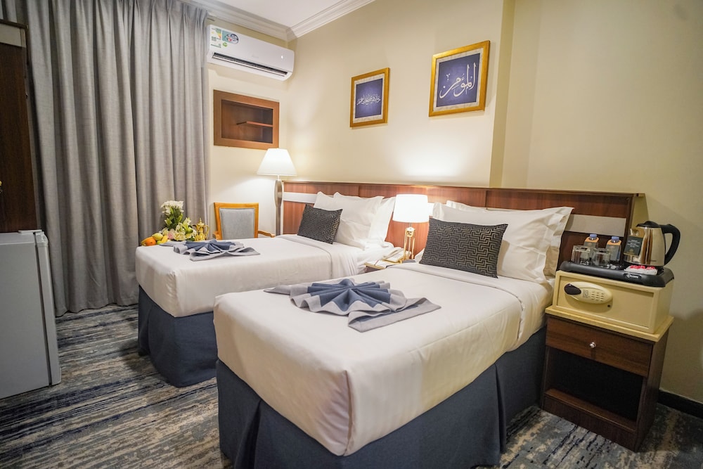 Standard Double or Twin Room - Photo 1