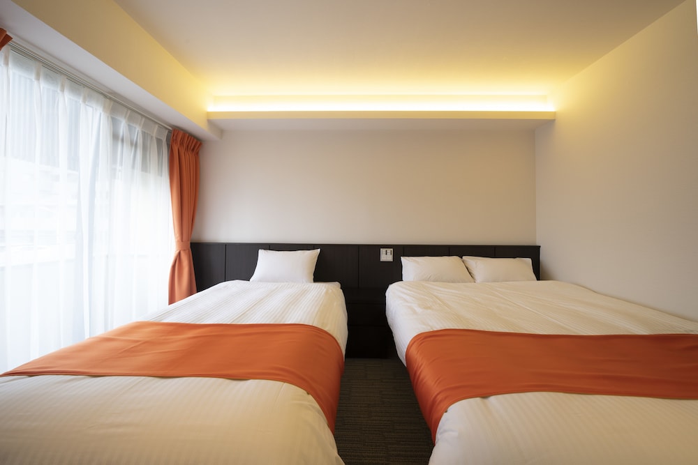 Comfort Twin Room (Check in by 10 pm) photo 2