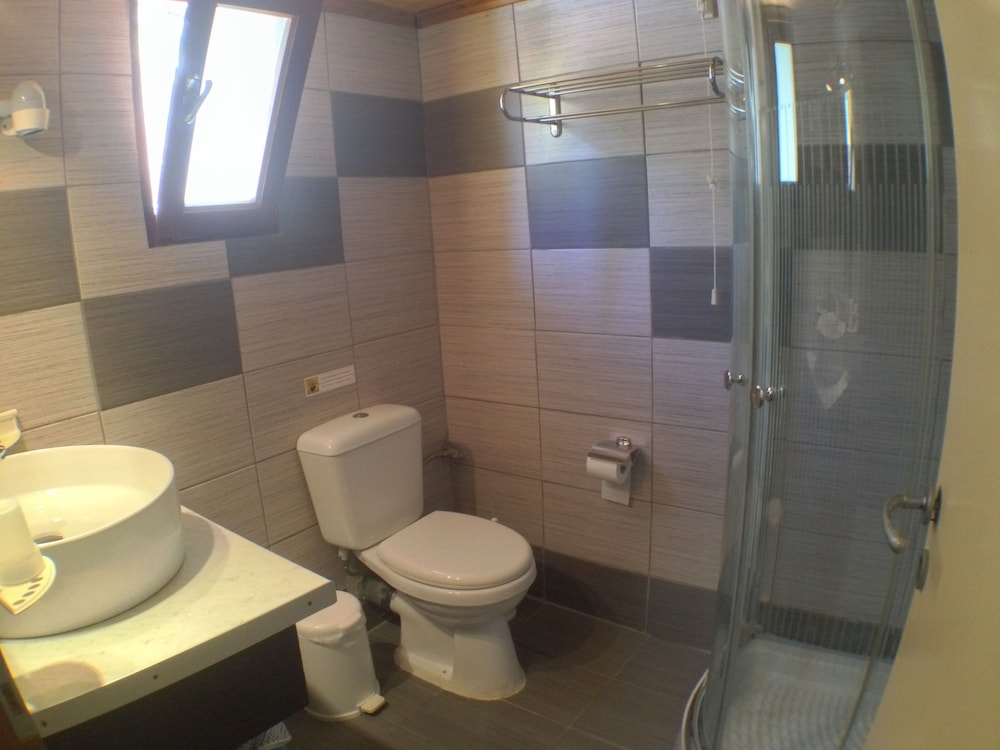 Standard Room photo 3