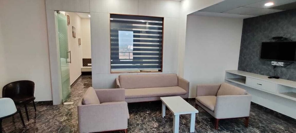 Luxury Suite photo 1