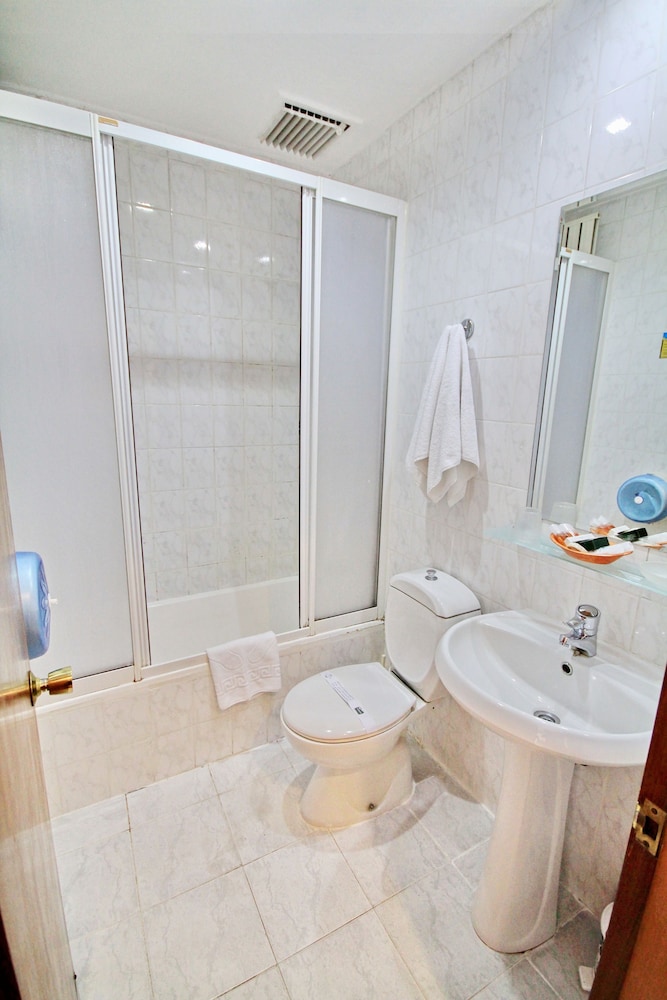 Standard Room, Sea View (Non Smoking) photo 2