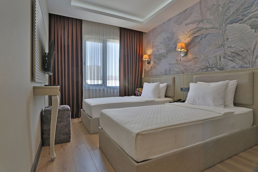 Superior Twin Room, Mountain View - Photo 1