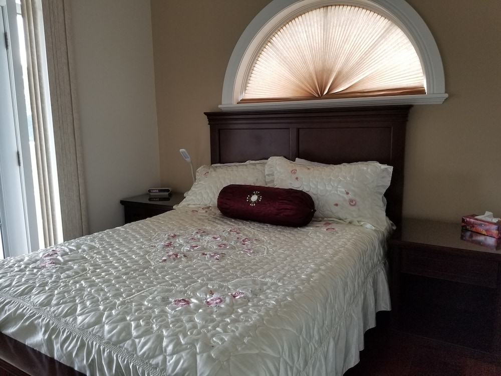 Suite, 1 Queen Bed, Balcony (Terrace View) photo 3