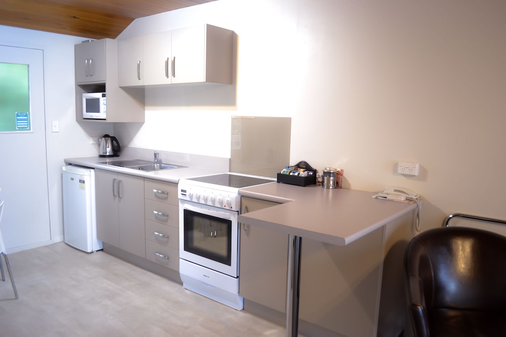 Family Room, 2 Bedrooms, Non Smoking, Kitchen (Family Spa Unit) photo 3