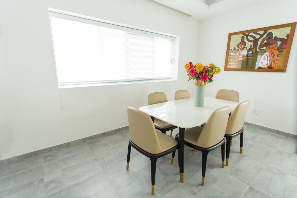 Exclusive Apartment, 2 Bedrooms, Ensuite - Photo 6