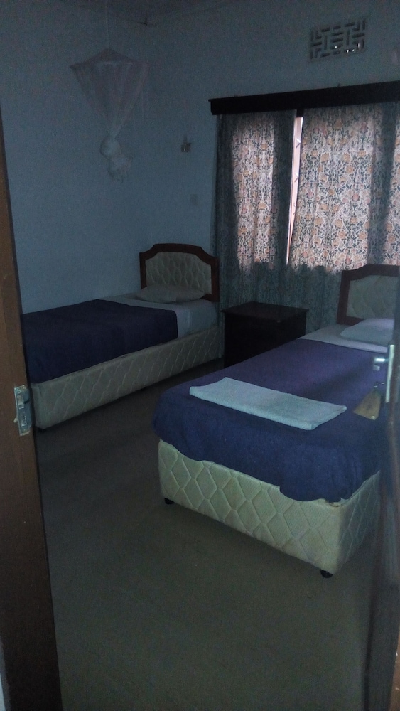 Standard Twin Room, Garden View photo 3