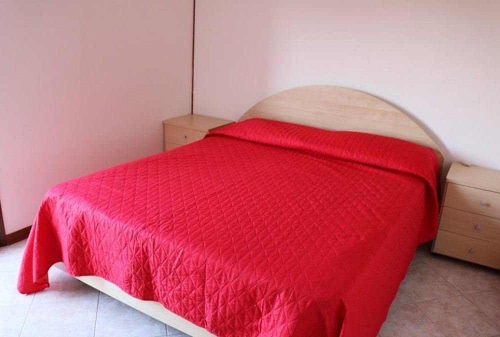 Apartment, 2 Bedrooms, Balcony, City View