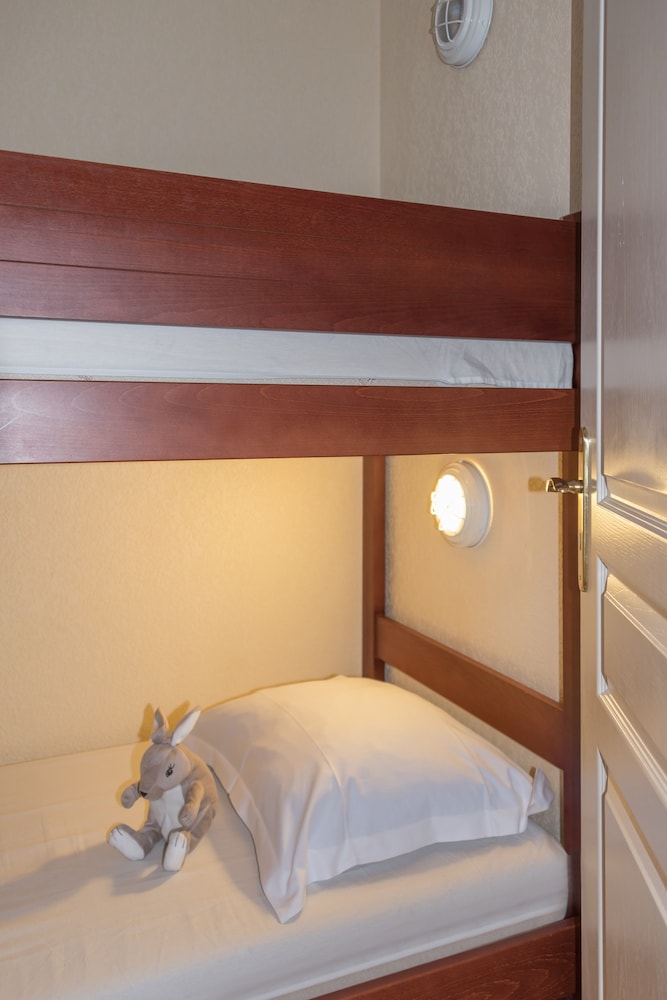 Apartment 6 people - 1 bedroom + 1 sleeping alcove - Terrace ou balcony photo 1