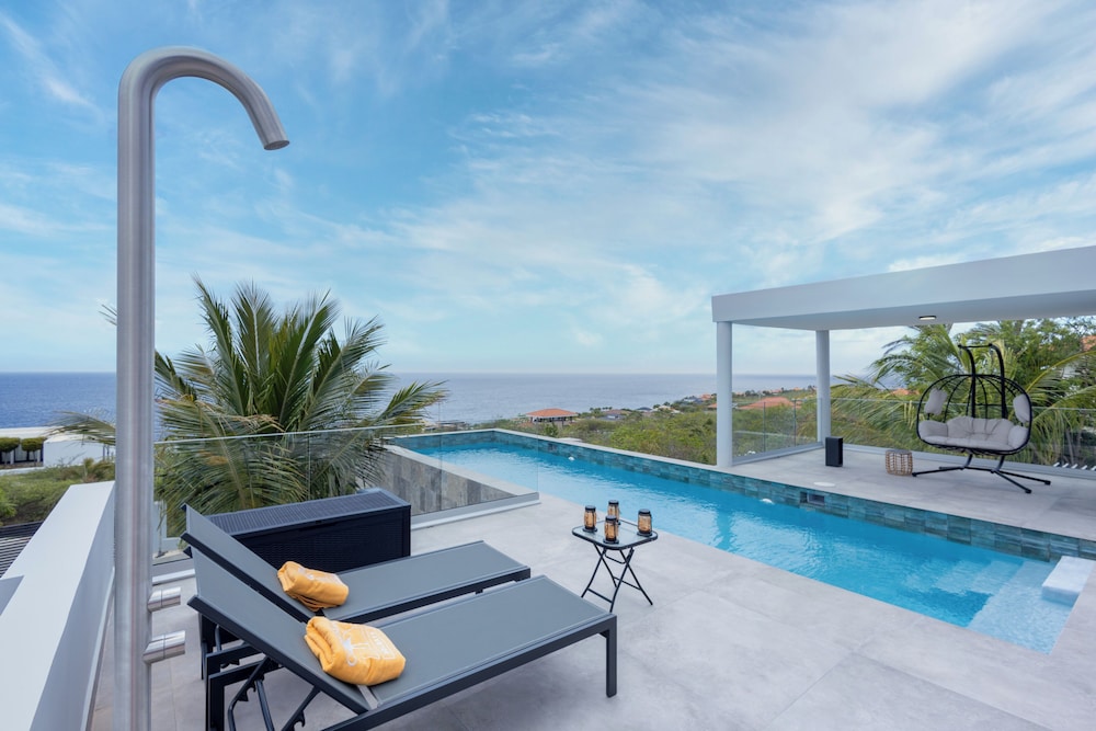 Premium Villa, 4 Bedrooms, Private Pool, Ocean View (1)