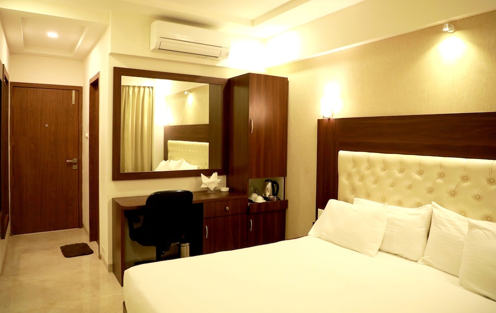 Superior Room - Photo 9