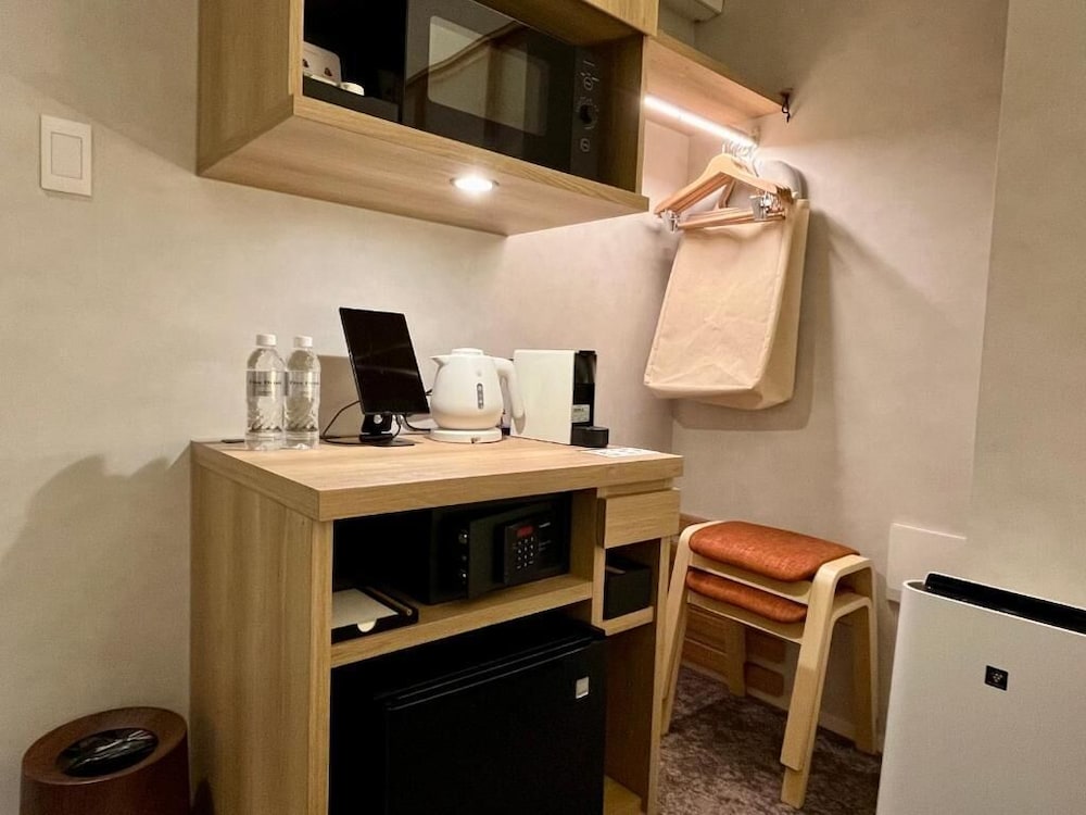 Basic Single Room (2nd Floor/ No Lift) photo 3