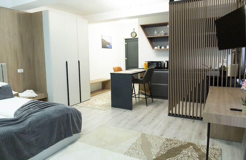 Studio Suite photo 1