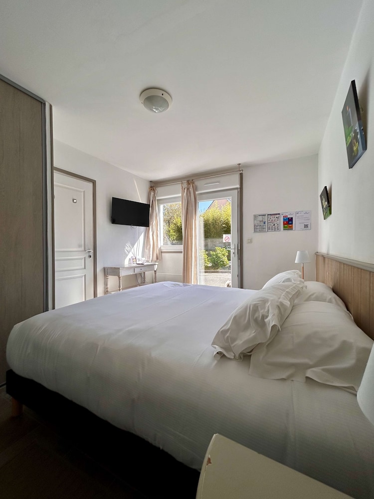Triple Room - Photo 6