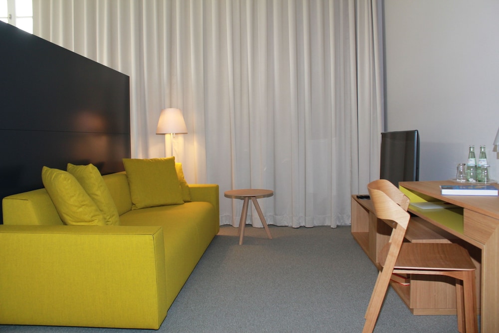 Premium Suite, City View photo 3