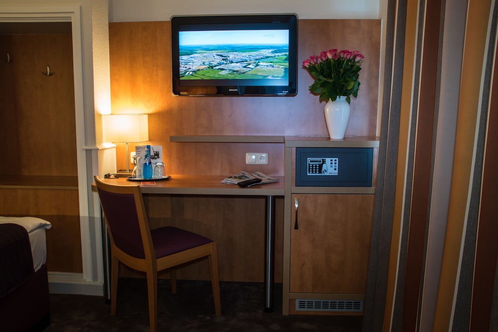 Single Room photo 2