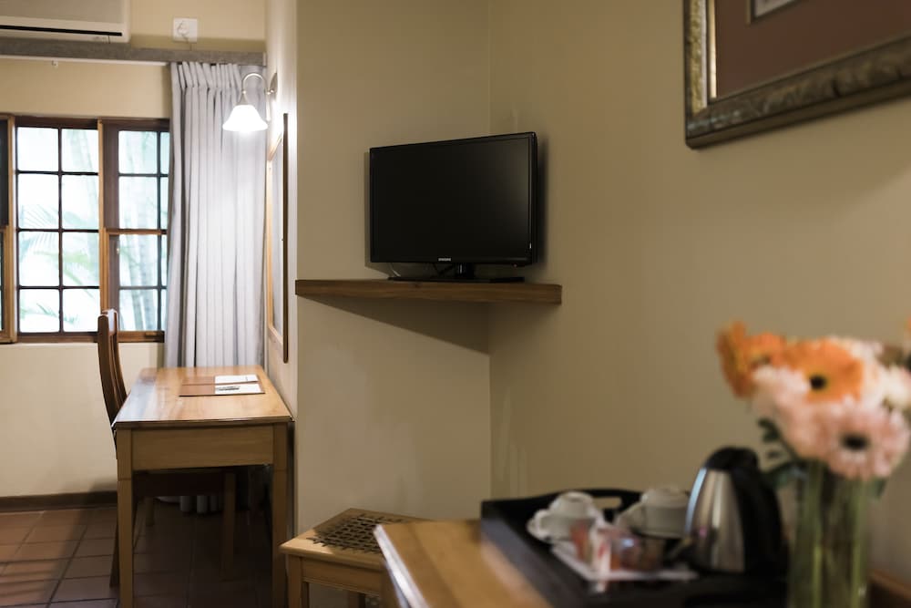 Classic Double Room - Photo 6