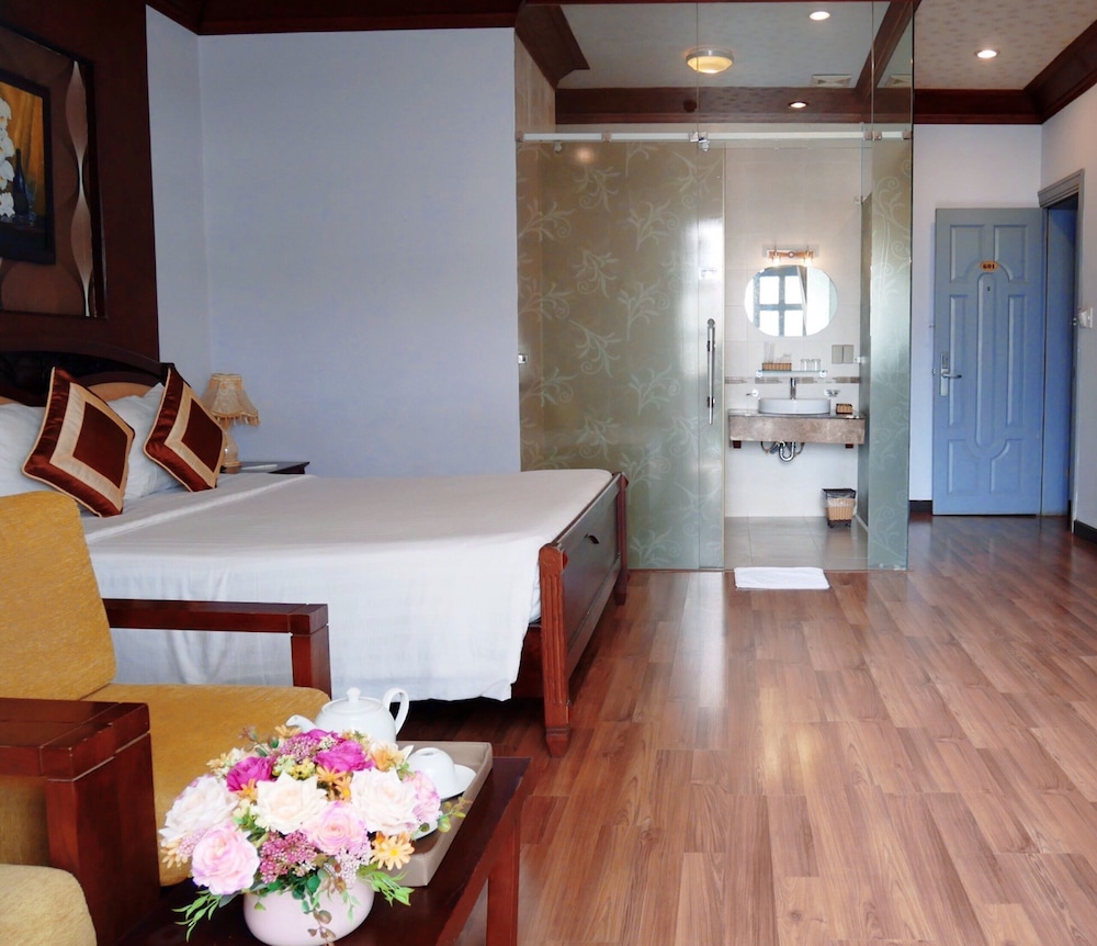 Family Twin Room