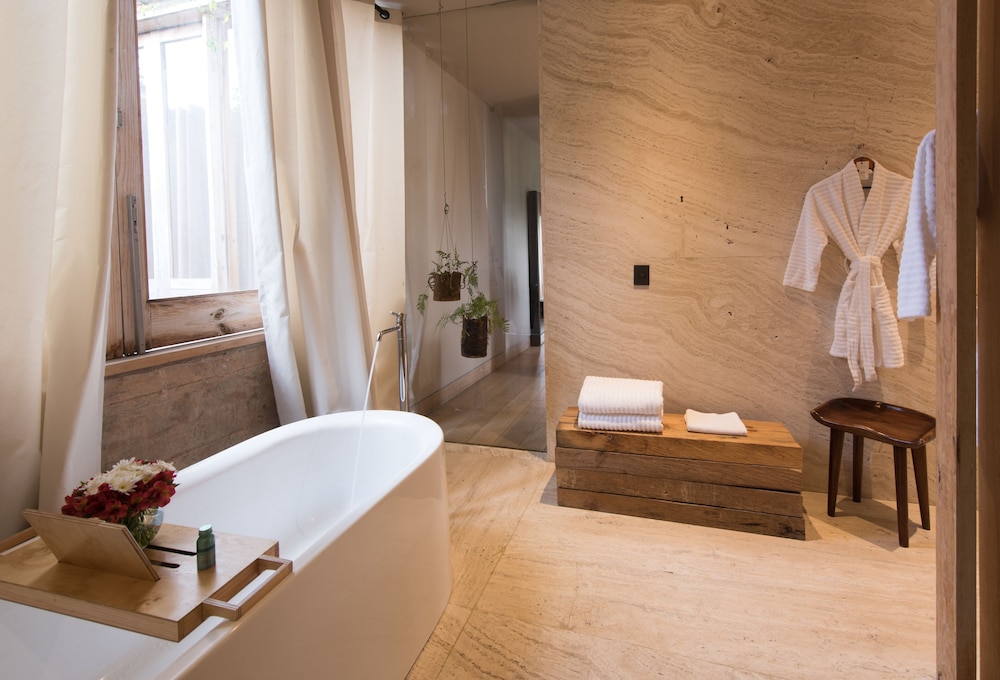 Bo Suite - Photo 6