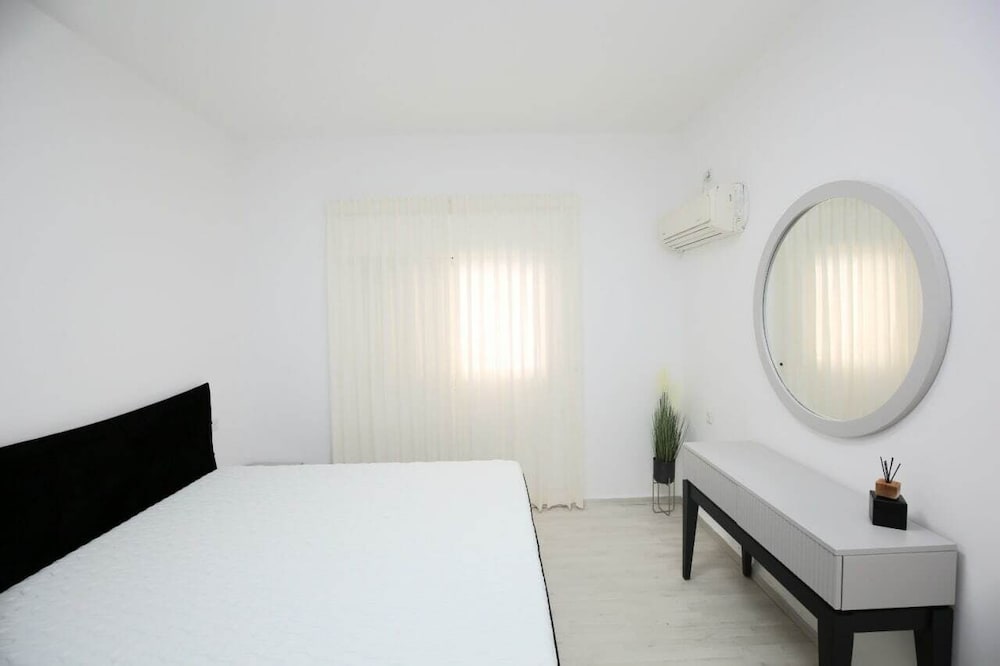 Elite Apartment photo 1