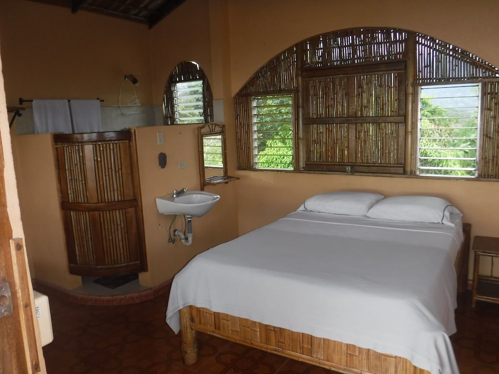 Honeymoon Suite, Ocean View photo 1