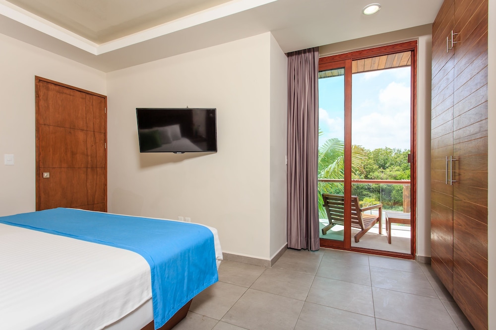 Superior Room, 1 Queen Bed