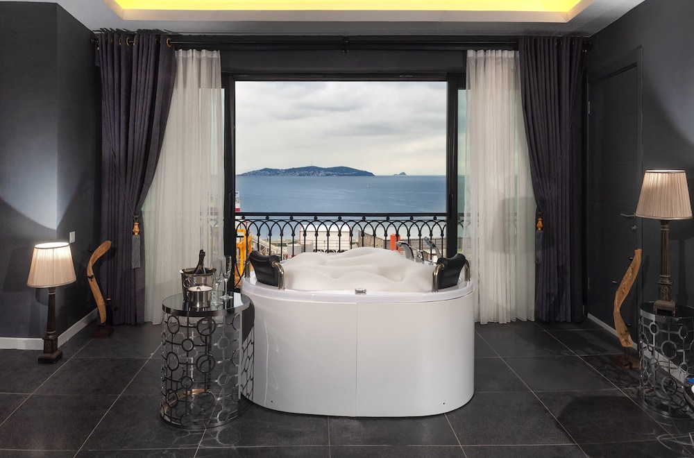 Luxury Double Room photo 1