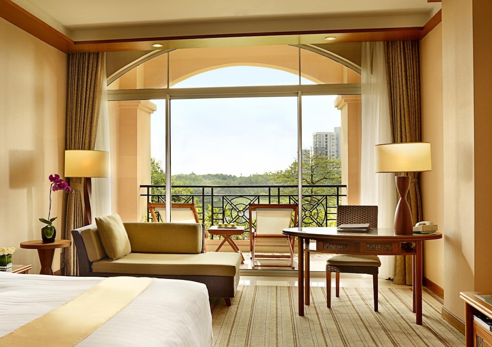 Deluxe Twin Room photo 2
