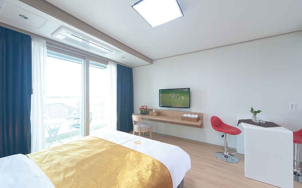 Room (Standard Double-36) - Photo 1