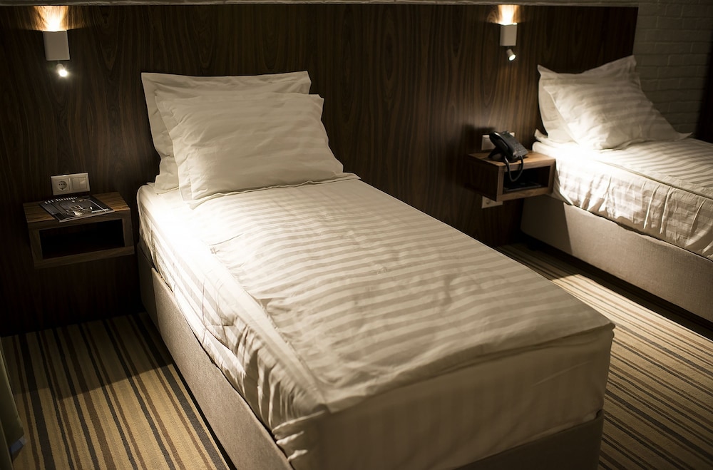 Grand Twin Room photo 3