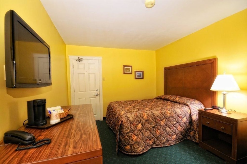 Basic Single Room, 1 Double Bed photo 1