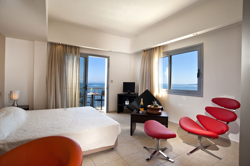 Deluxe Double Room - Photo 3